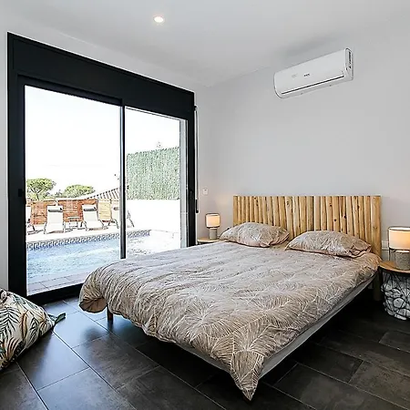 Esperanza Villa *